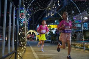 BIB: 16289, 16195
                            <button type="button" onclick="openModal(24677287)" class="btn btn-primary btn-sm float-right btn-popup" data-toggle="modal" data-target=".modal-high-quality">
                        <i class="fas fa-shopping-cart"></i> Add to Cart
                    </button>
                                            <button type="button" onclick="isThisMe(24677287, true)" class="btn btn-success btn-sm float-right btn-popup btn-isme hidden" data-toggle="tooltip" data-placement="bottom" title="นี่คือรูปของคุณใช่ไหม คลิกที่นี่เพื่อเอาเข้าอัลบั้ม">
                        <i class="fas fa-plus"></i> Add to album
                    </button>
                    <button type="button" onclick="isThisMe(24677287, false)" class="btn btn-warning btn-sm float-right btn-popup btn-isnotme hidden">
                        <i class="fas fa-ban"></i> Remove from album
                    </button>